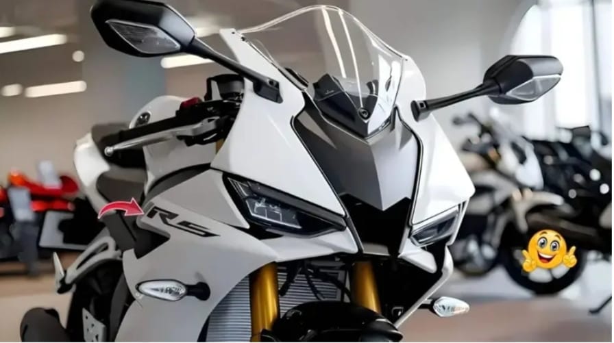 New Yamaha R15 V5 With Powerful 155cc Engine and 50kmpl Mileage